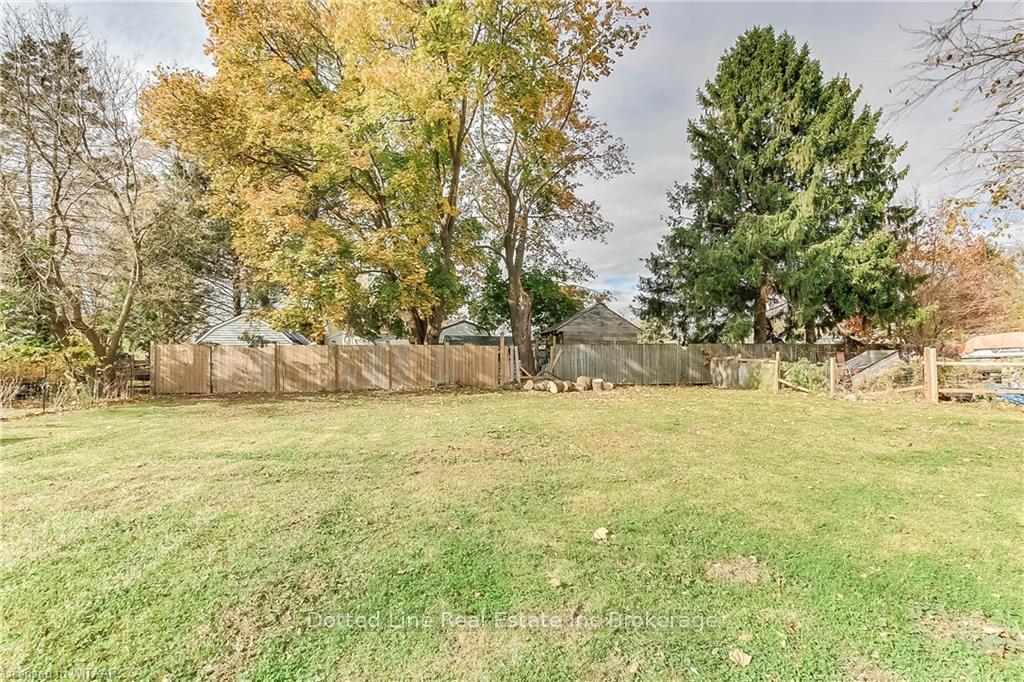 Photo 29 of 37 Strachan Street, Bayham, Port Burwell — HOMEH