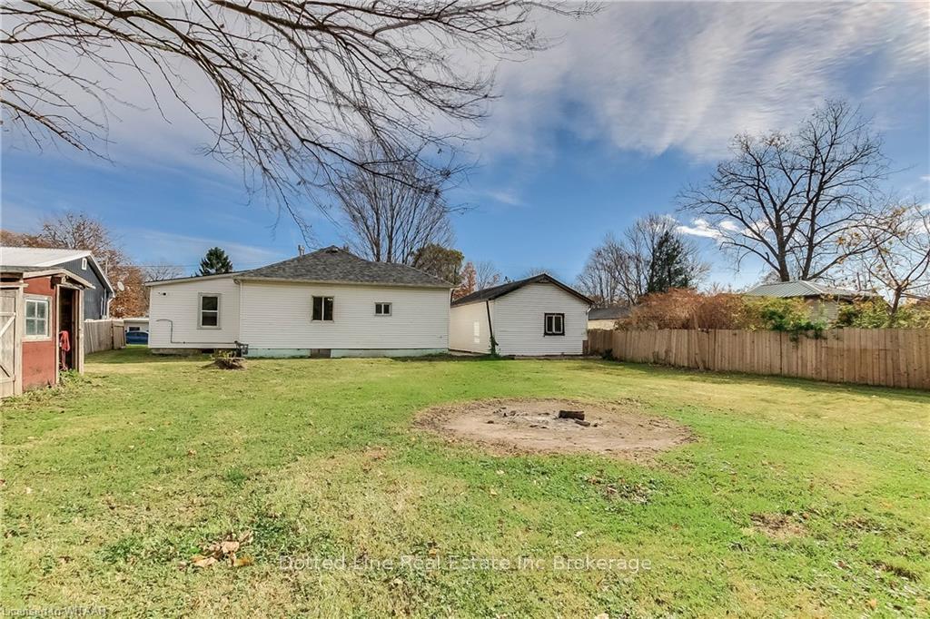 Photo 32 of 37 Strachan Street, Bayham, Port Burwell — HOMEH