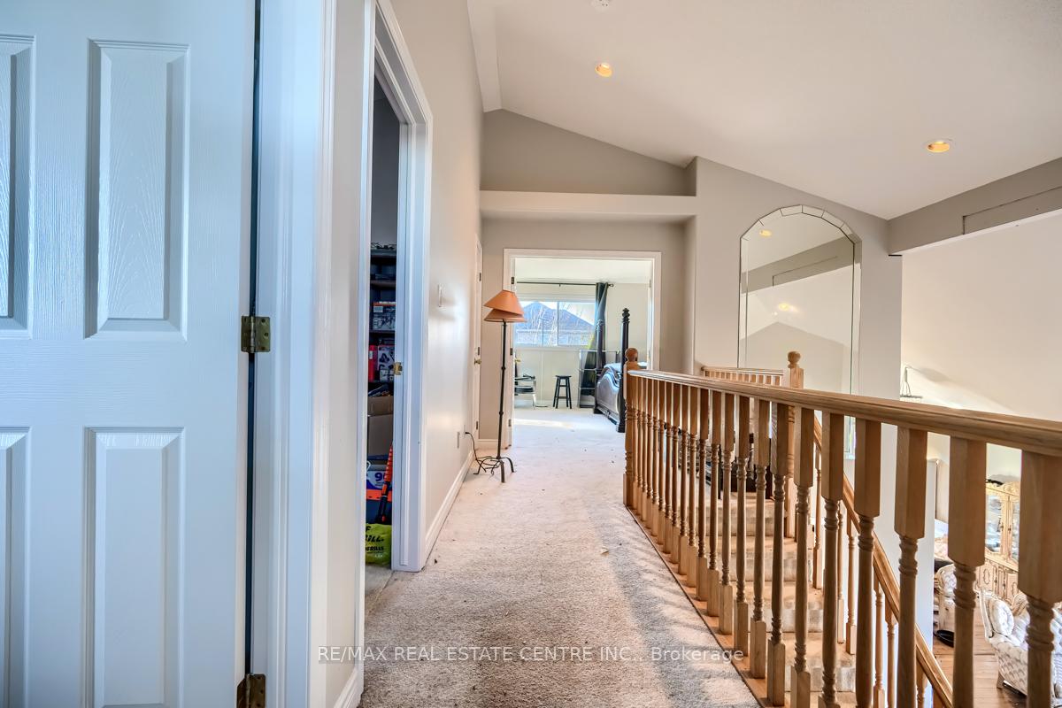 Photo 22 of 79 Gatestone Drive, Hamilton, Stoney Creek — HOMEH