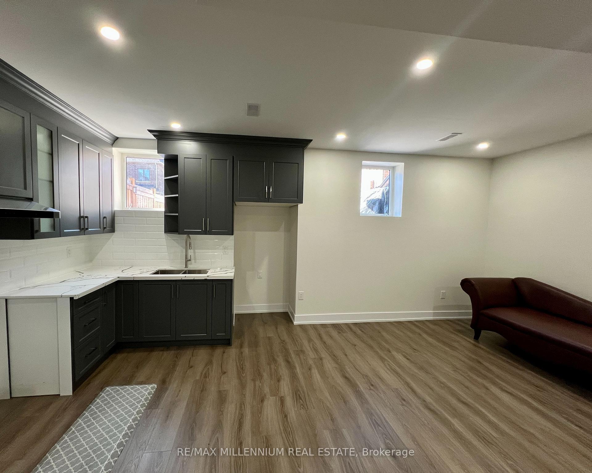 Photo 4 of Unit BSMT, 33 Daisy Meadow Crescent, Caledon, Caledon East — HOMEH