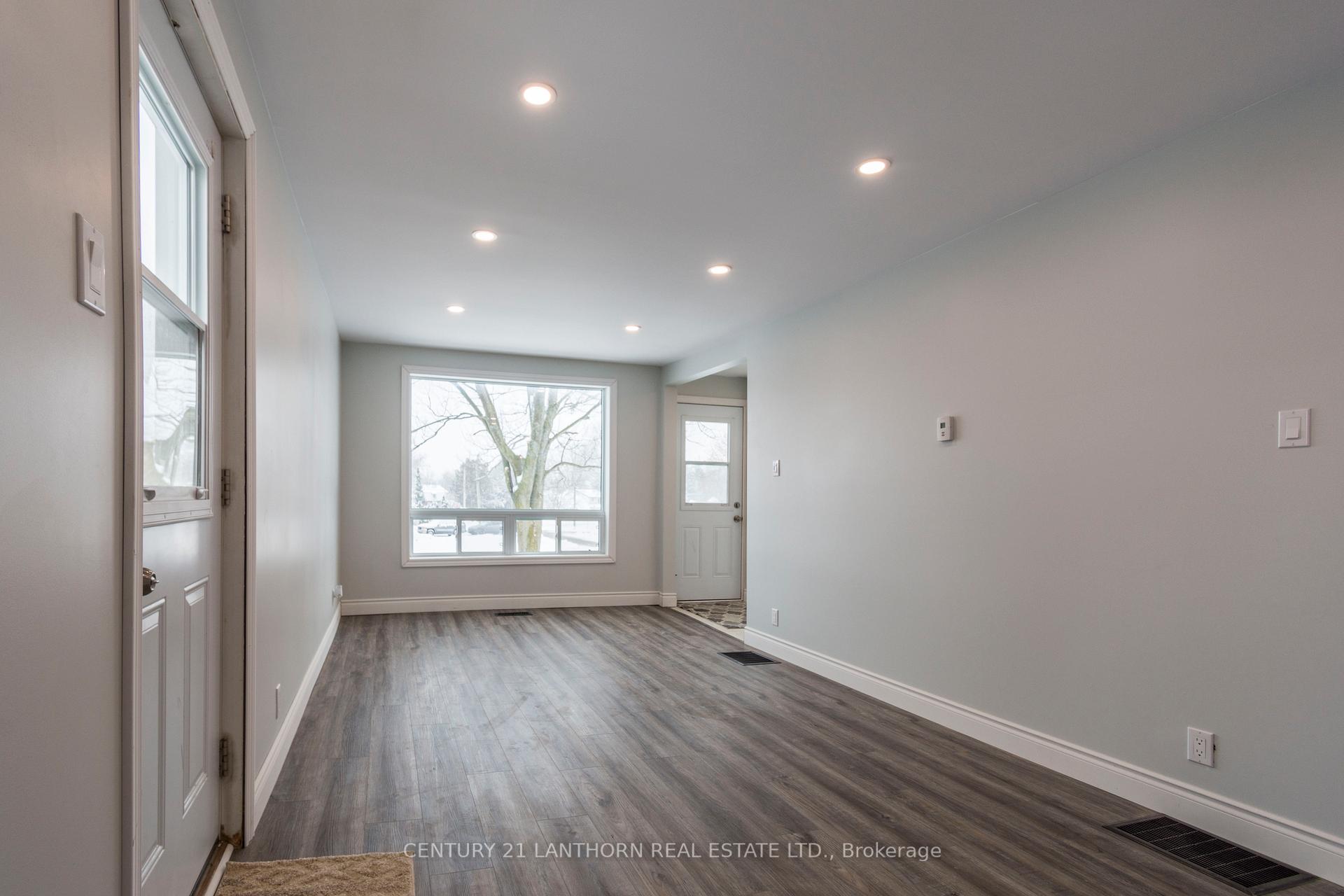Photo 12 of Unit Unit A, 199 William Street, Stirling-Rawdon, Stirling Ward — HOMEH