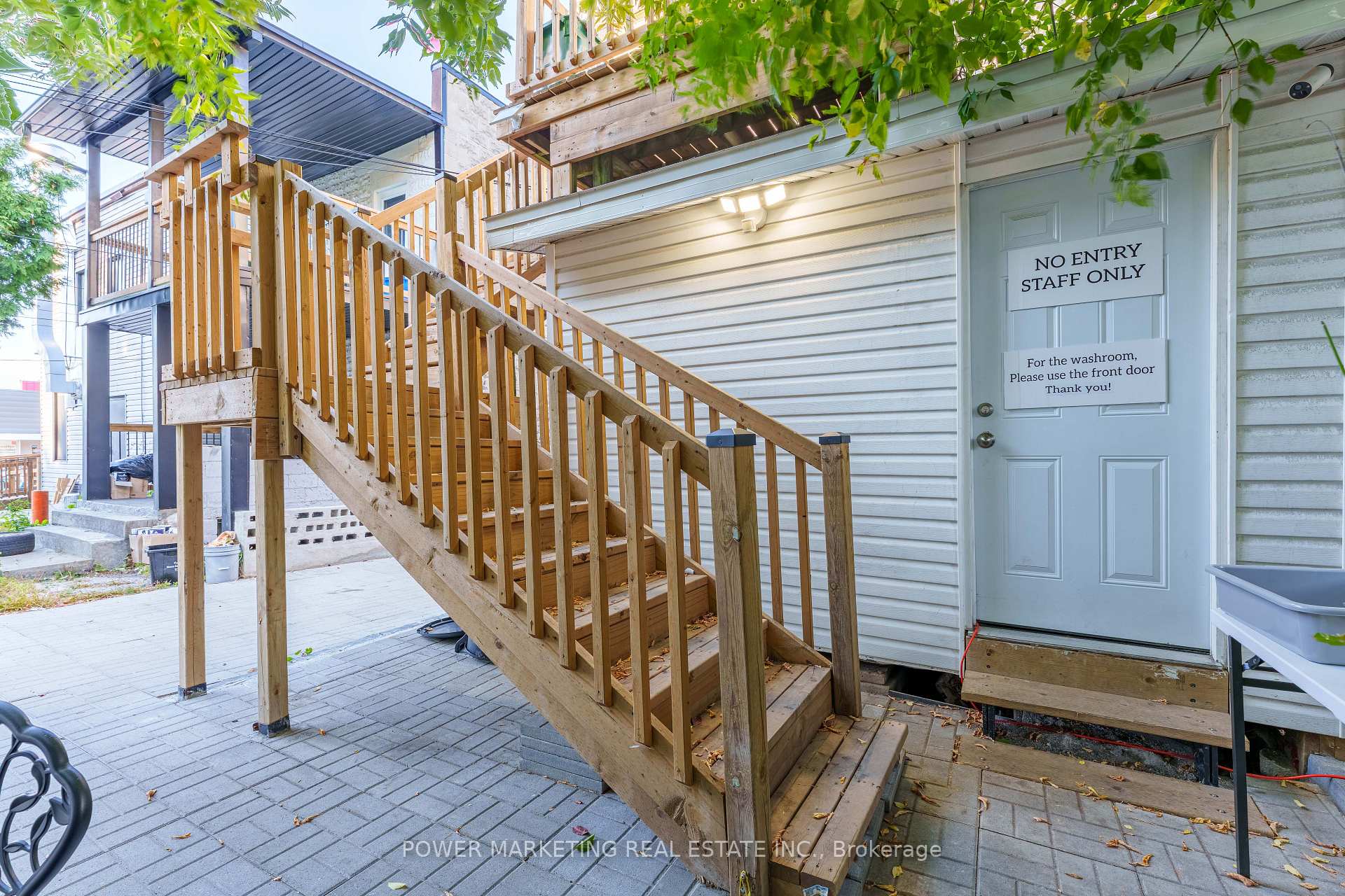 Photo 15 of Unit A, 684 Bronson Avenue, Ottawa, West Centre Town — HOMEH