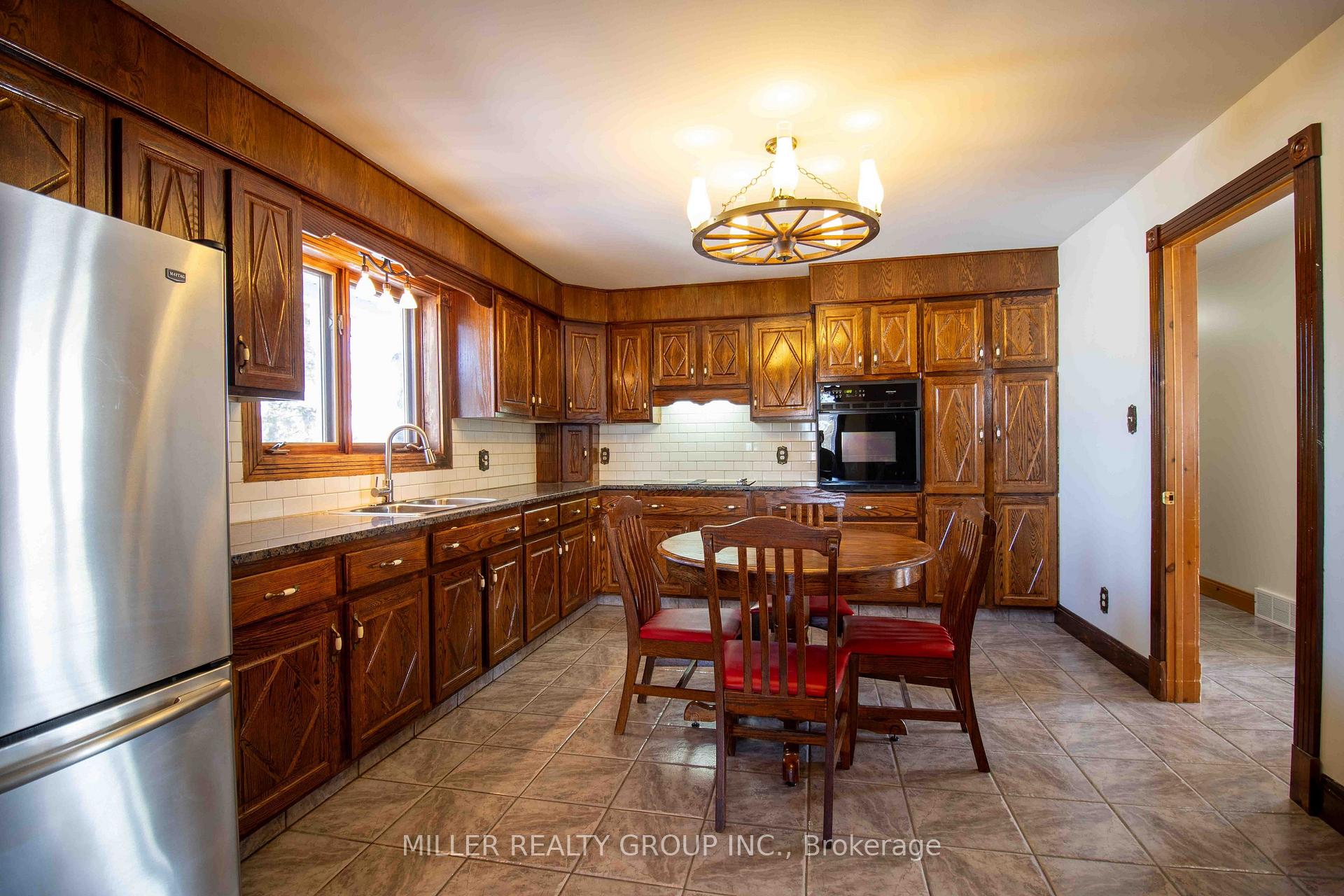 Photo 33 of 881278 Hwy 65 E, Temiskaming Shores, New Liskeard — HOMEH
