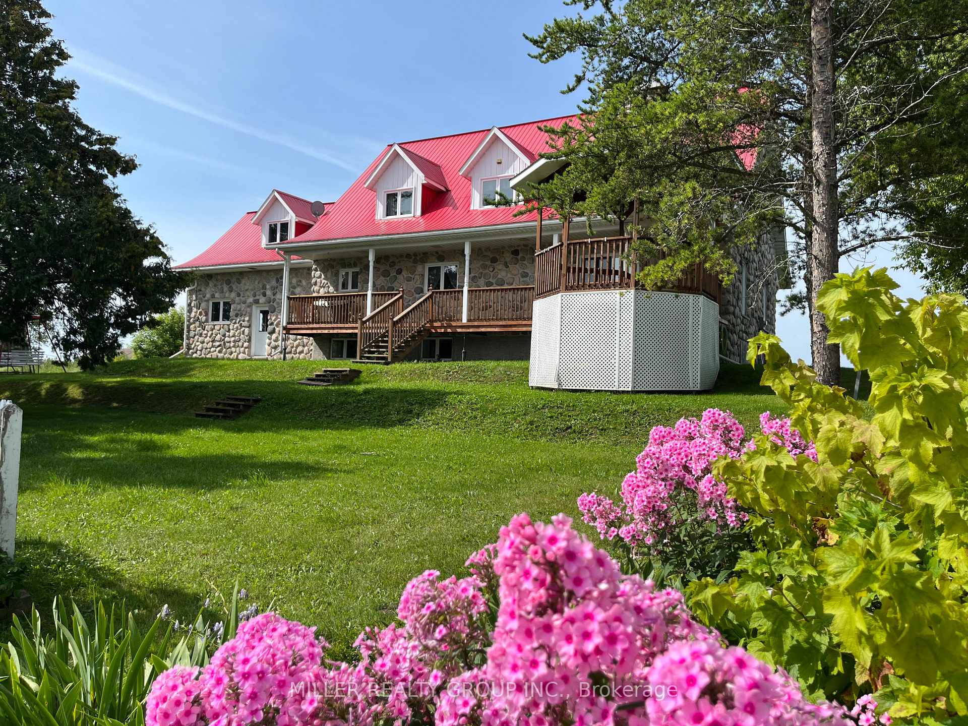 Photo 3 of 881278 Hwy 65 E, Temiskaming Shores, New Liskeard — HOMEH