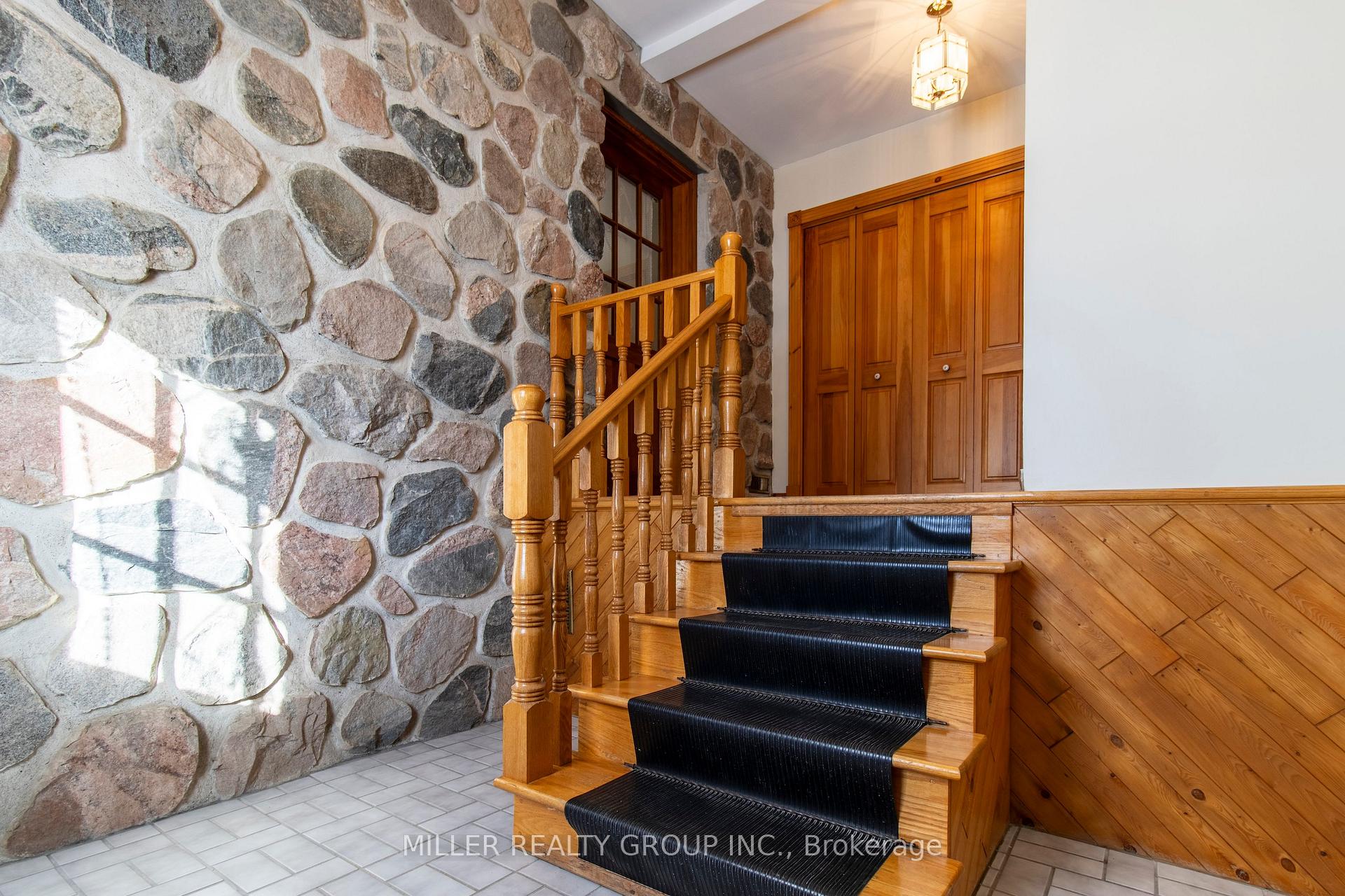 Photo 18 of 881278 Hwy 65 E, Temiskaming Shores, New Liskeard — HOMEH
