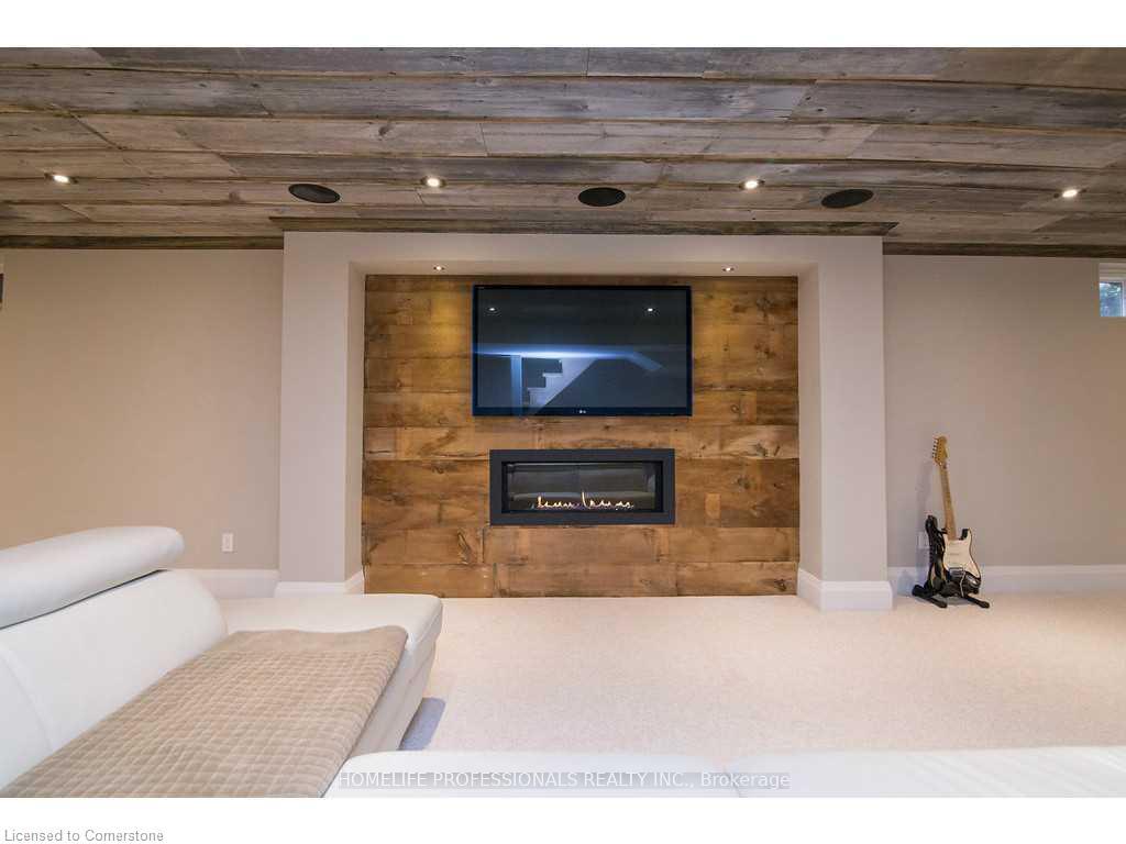 Photo 5 of 443 Cottingham Crescent, Hamilton, Ancaster — HOMEH