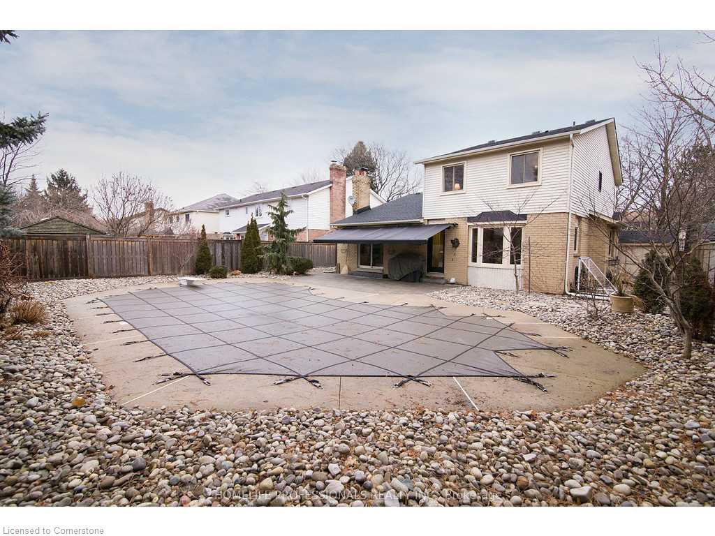 Photo 9 of 443 Cottingham Crescent, Hamilton, Ancaster — HOMEH