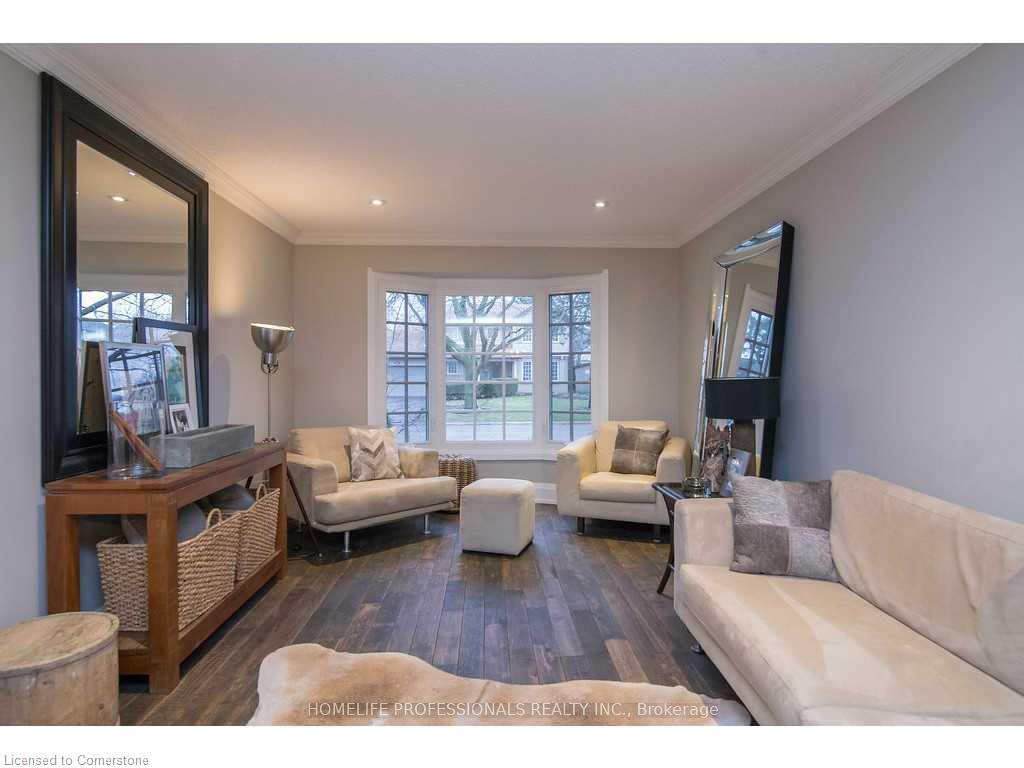 Photo 14 of 443 Cottingham Crescent, Hamilton, Ancaster — HOMEH