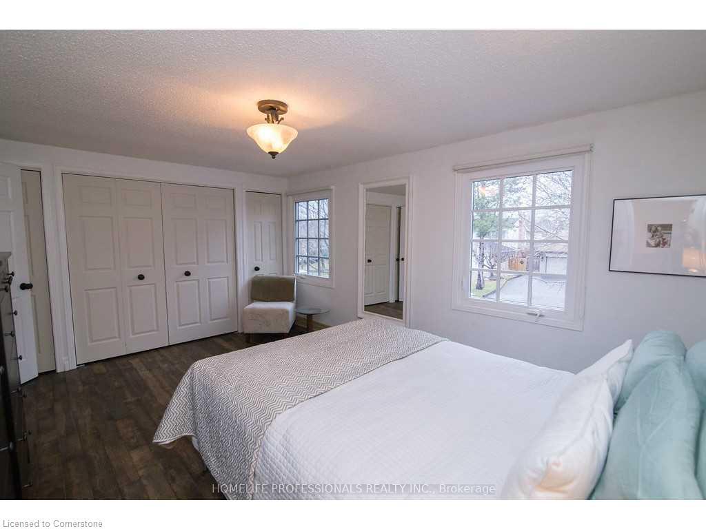 Photo 21 of 443 Cottingham Crescent, Hamilton, Ancaster — HOMEH