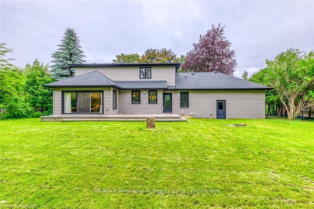 Photo 9 of 818 Haig Road, Hamilton, Ancaster — HOMEH