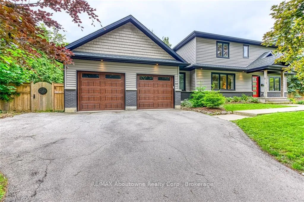Photo 18 of 818 Haig Road, Hamilton, Ancaster — HOMEH