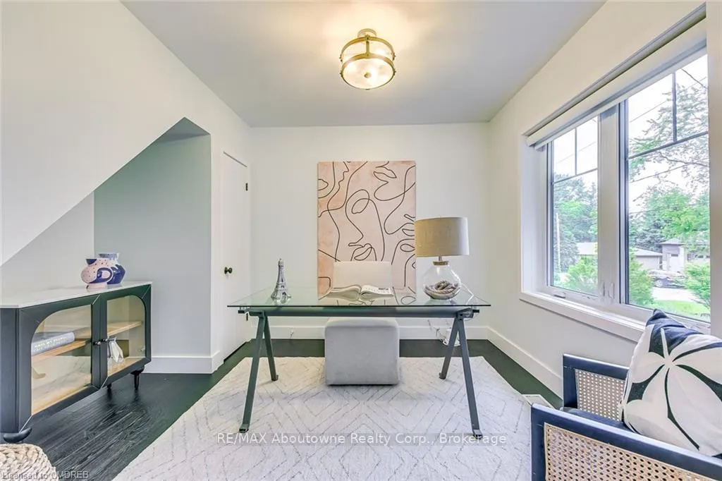 Photo 21 of 818 Haig Road, Hamilton, Ancaster — HOMEH