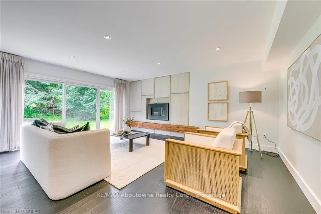 Photo 29 of 818 Haig Road, Hamilton, Ancaster — HOMEH