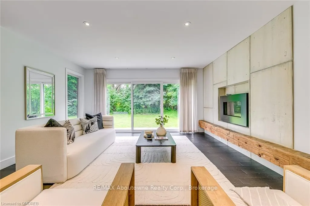 Photo 30 of 818 Haig Road, Hamilton, Ancaster — HOMEH