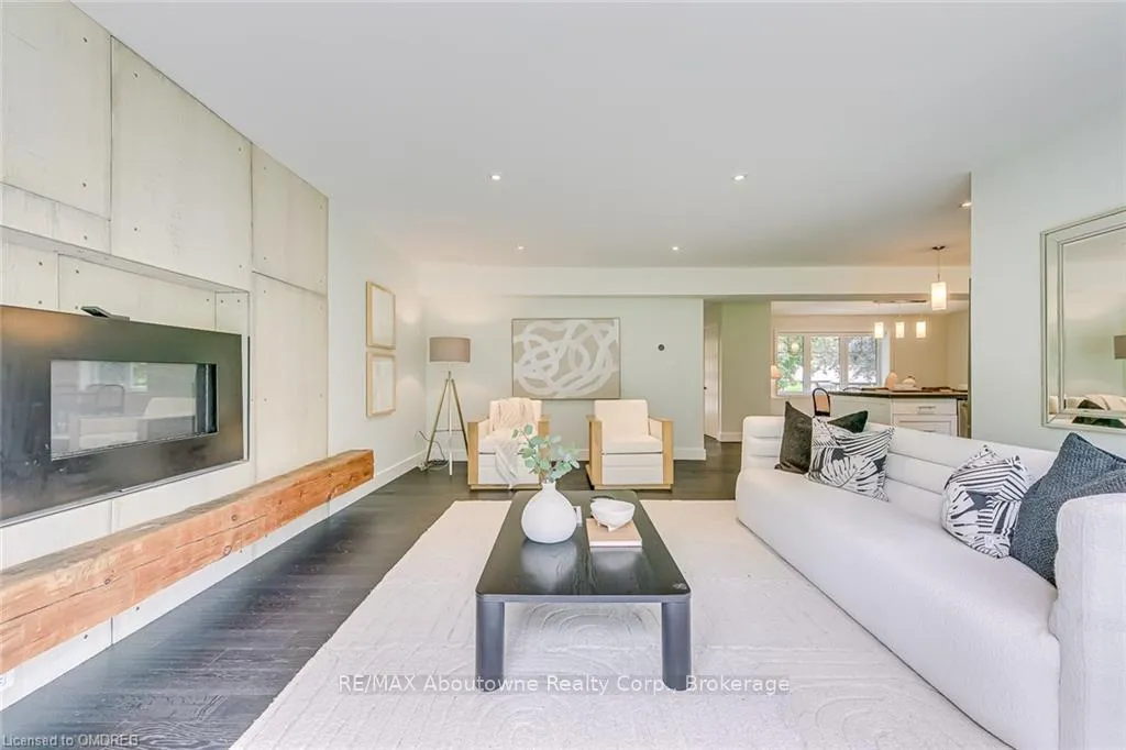 Photo 32 of 818 Haig Road, Hamilton, Ancaster — HOMEH