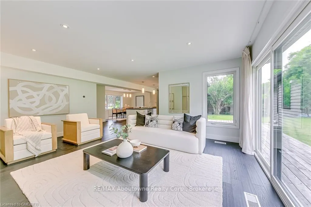Photo 33 of 818 Haig Road, Hamilton, Ancaster — HOMEH