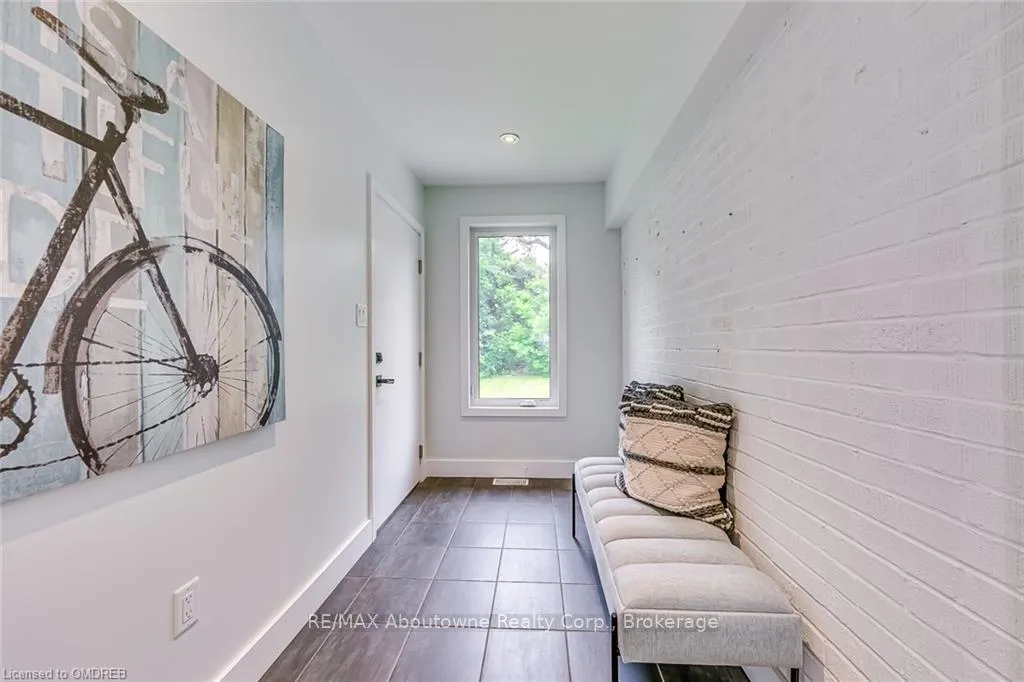Photo 34 of 818 Haig Road, Hamilton, Ancaster — HOMEH