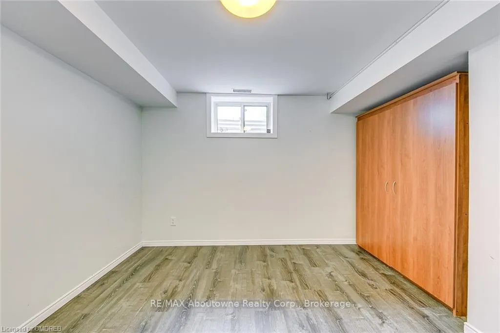 Photo 48 of 818 Haig Road, Hamilton, Ancaster — HOMEH