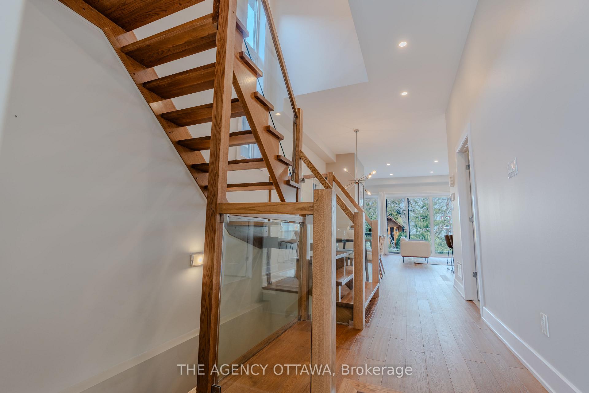Photo 4 of 223 Royal Avenue, Ottawa, Westboro West — HOMEH