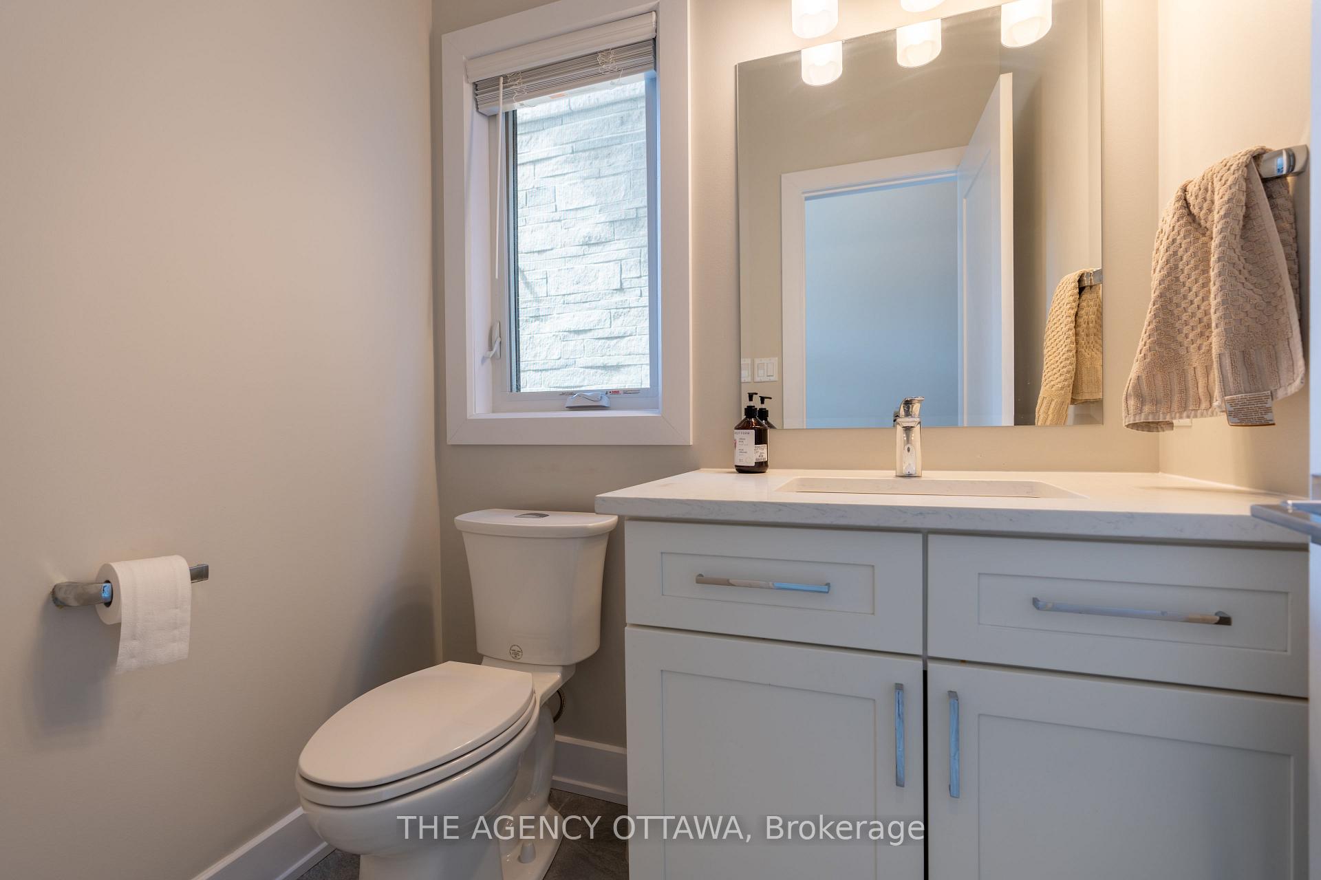 Photo 3 of 223 Royal Avenue, Ottawa, Westboro West — HOMEH