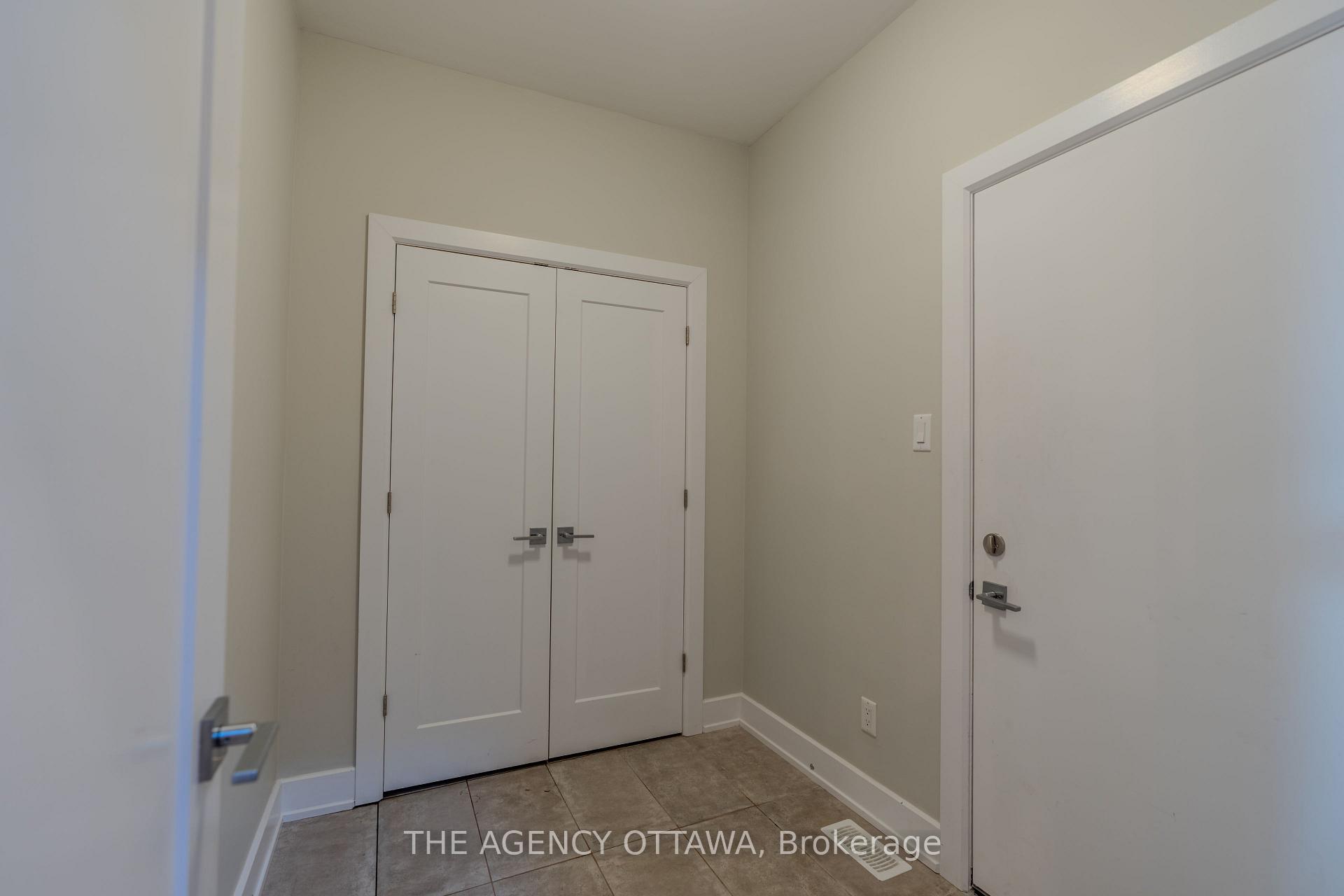 Photo 14 of 223 Royal Avenue, Ottawa, Westboro West — HOMEH
