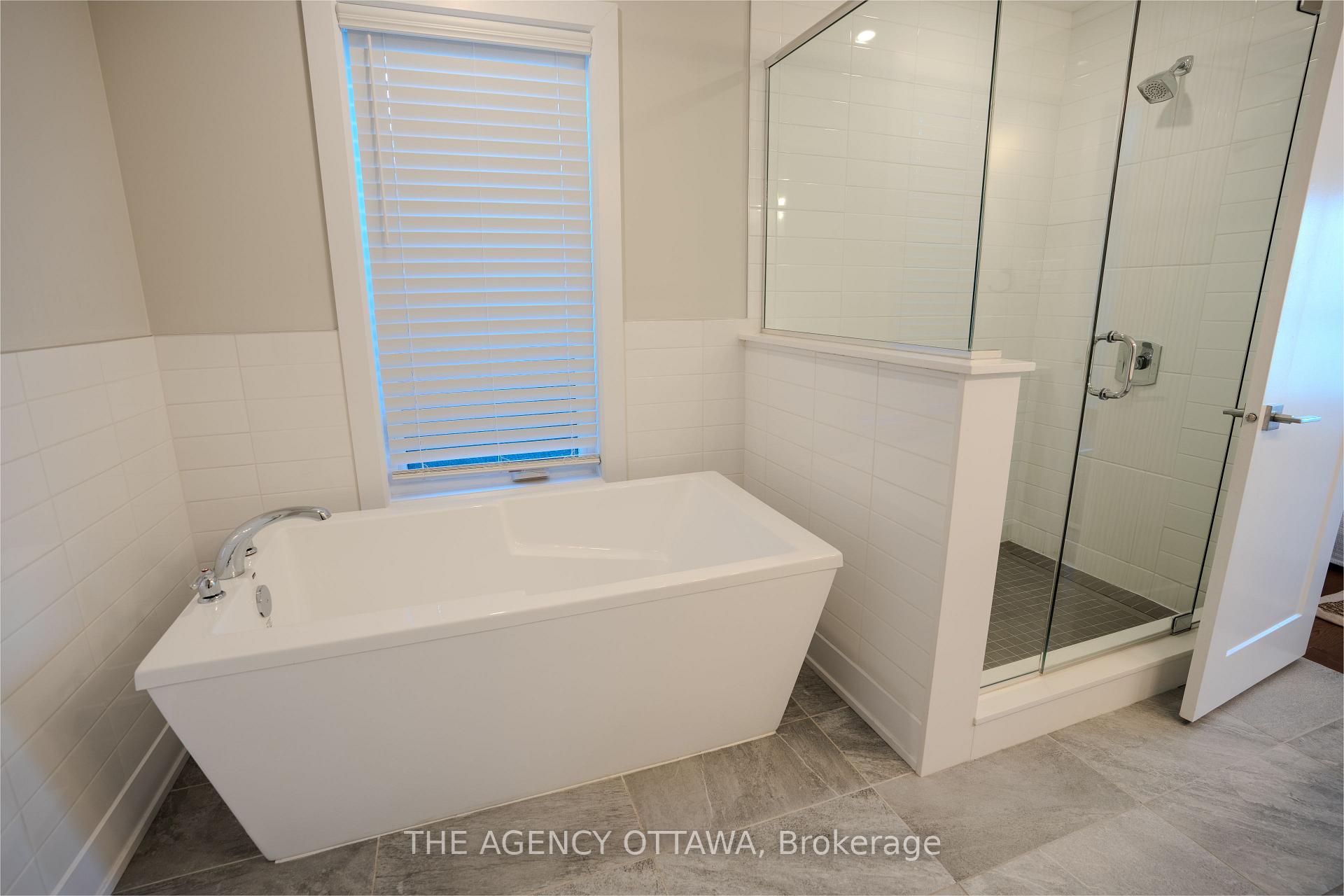 Photo 20 of 223 Royal Avenue, Ottawa, Westboro West — HOMEH