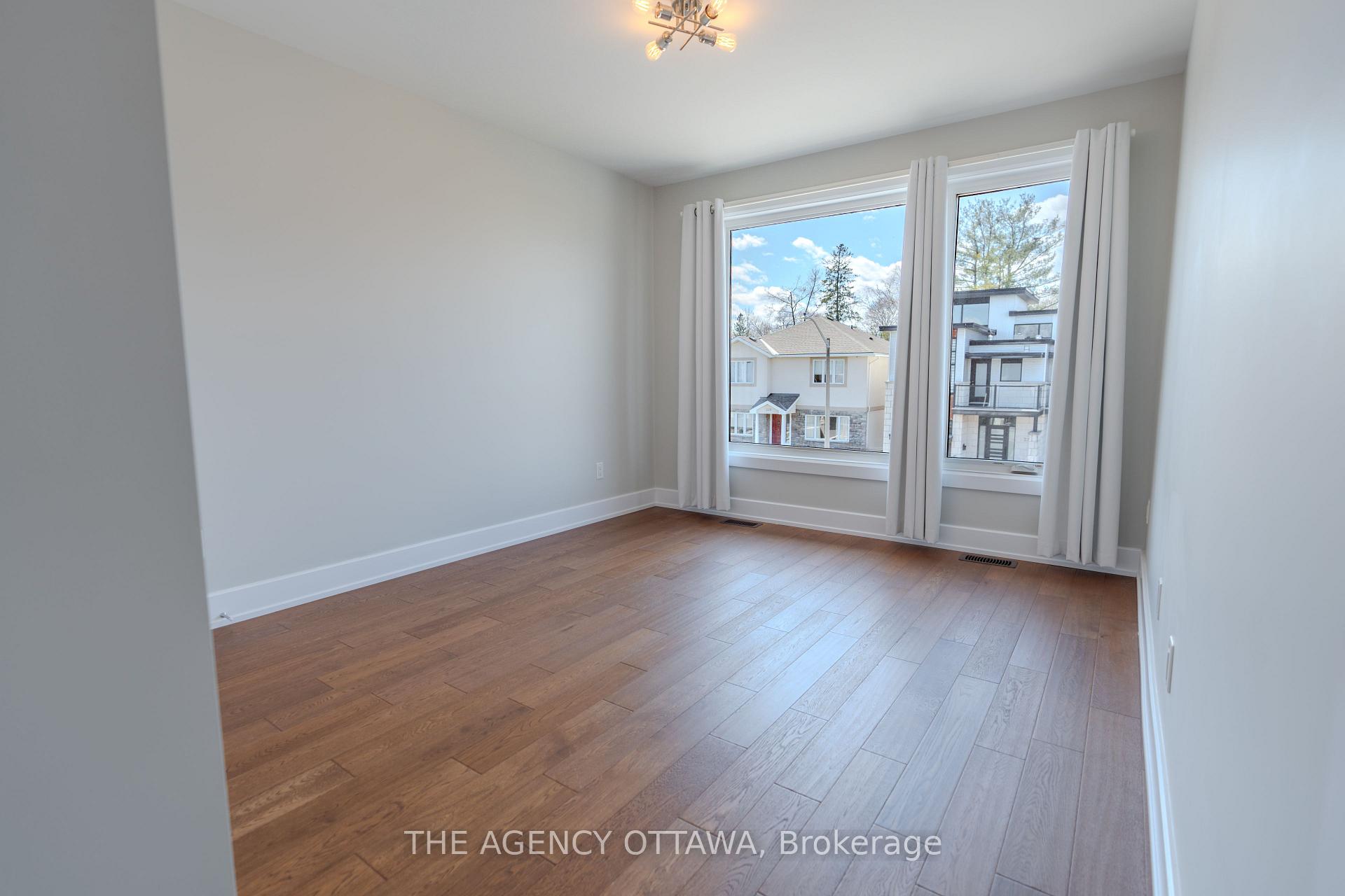 Photo 23 of 223 Royal Avenue, Ottawa, Westboro West — HOMEH