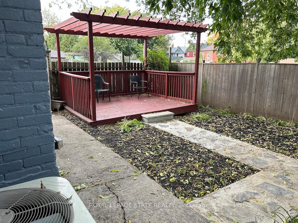 Photo 34 of 122 Peter Street, Hamilton, Strathcona — HOMEH