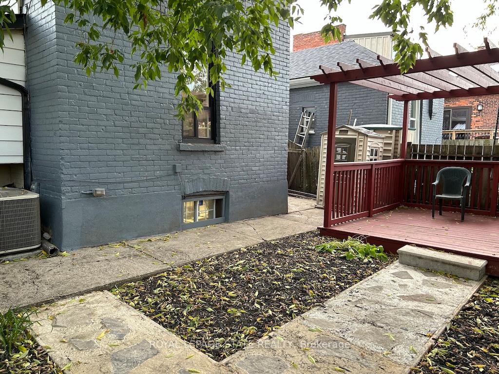 Photo 35 of 122 Peter Street, Hamilton, Strathcona — HOMEH