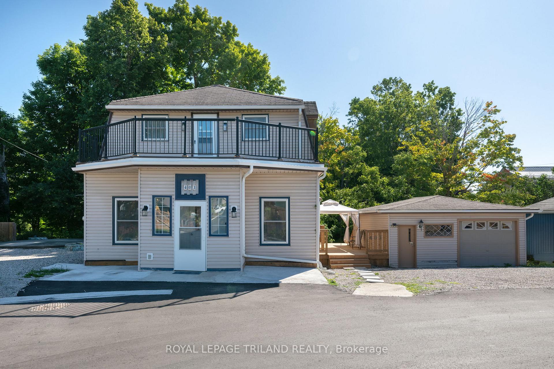 Photo 3 of 403 Tower Heights Drive, Central Elgin, Port Stanley — HOMEH