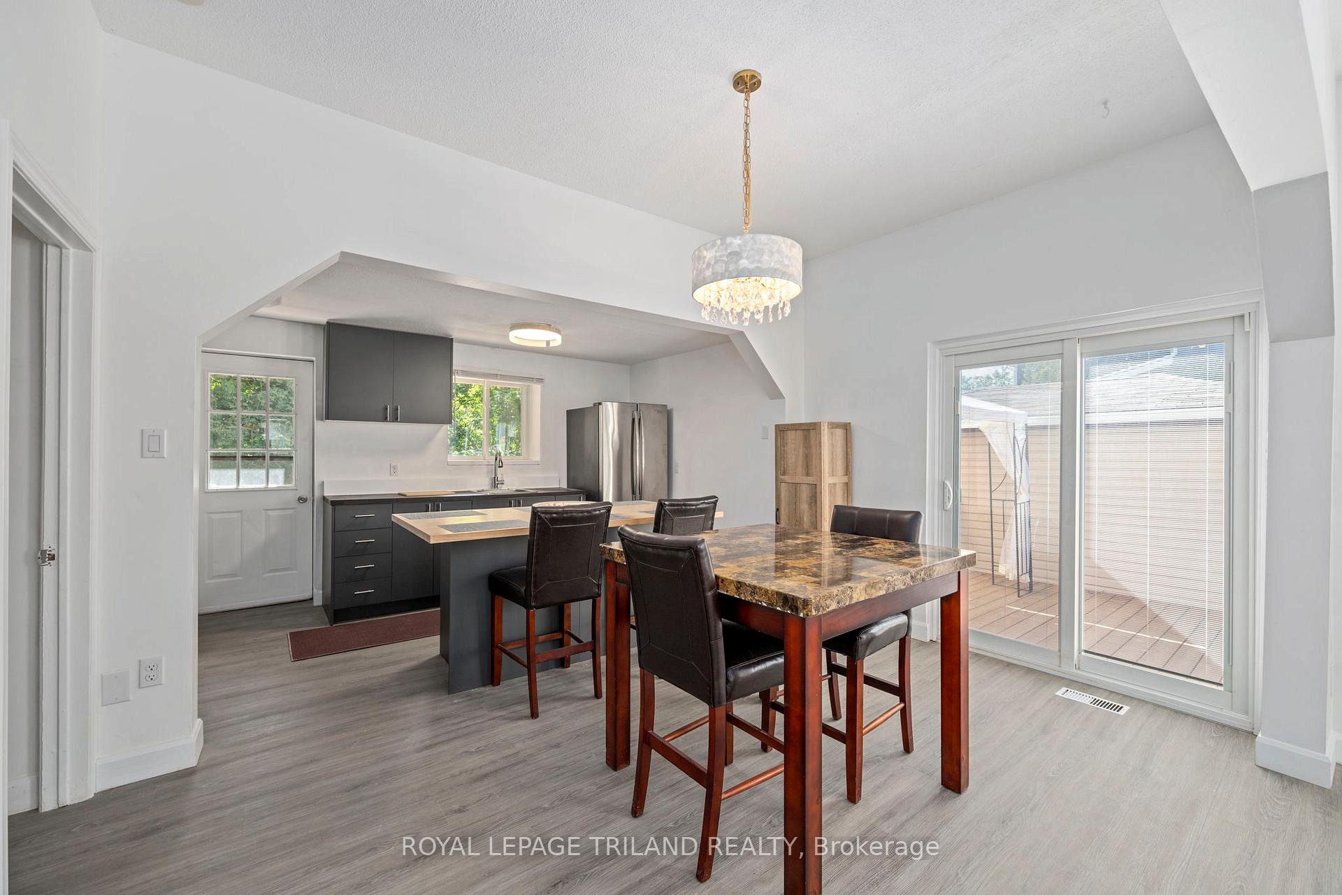 Photo 8 of 403 Tower Heights Drive, Central Elgin, Port Stanley — HOMEH