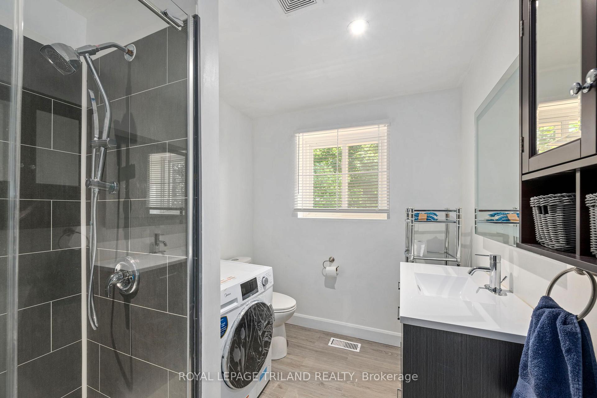 Photo 23 of 403 Tower Heights Drive, Central Elgin, Port Stanley — HOMEH