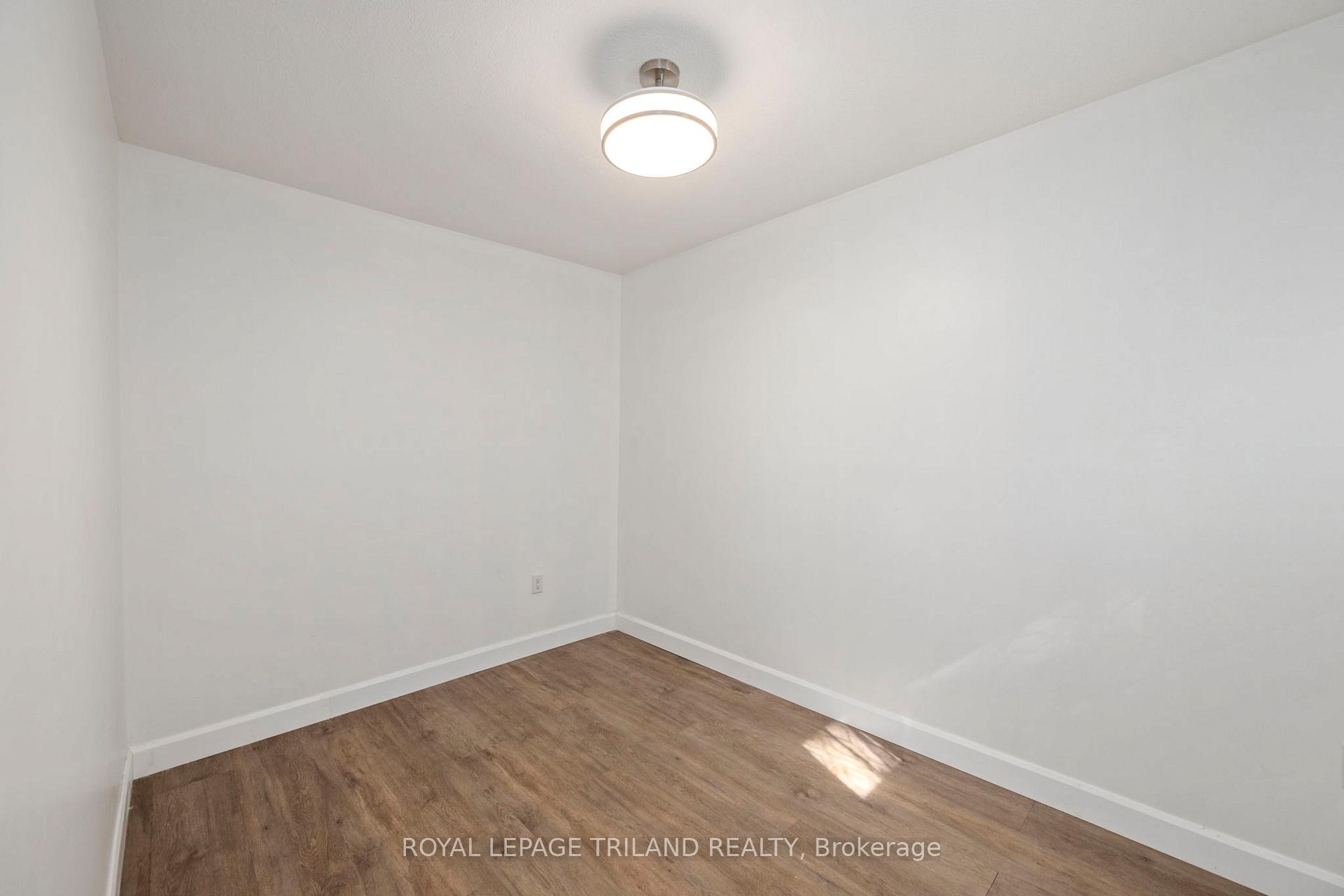 Photo 19 of 403 Tower Heights Drive, Central Elgin, Port Stanley — HOMEH
