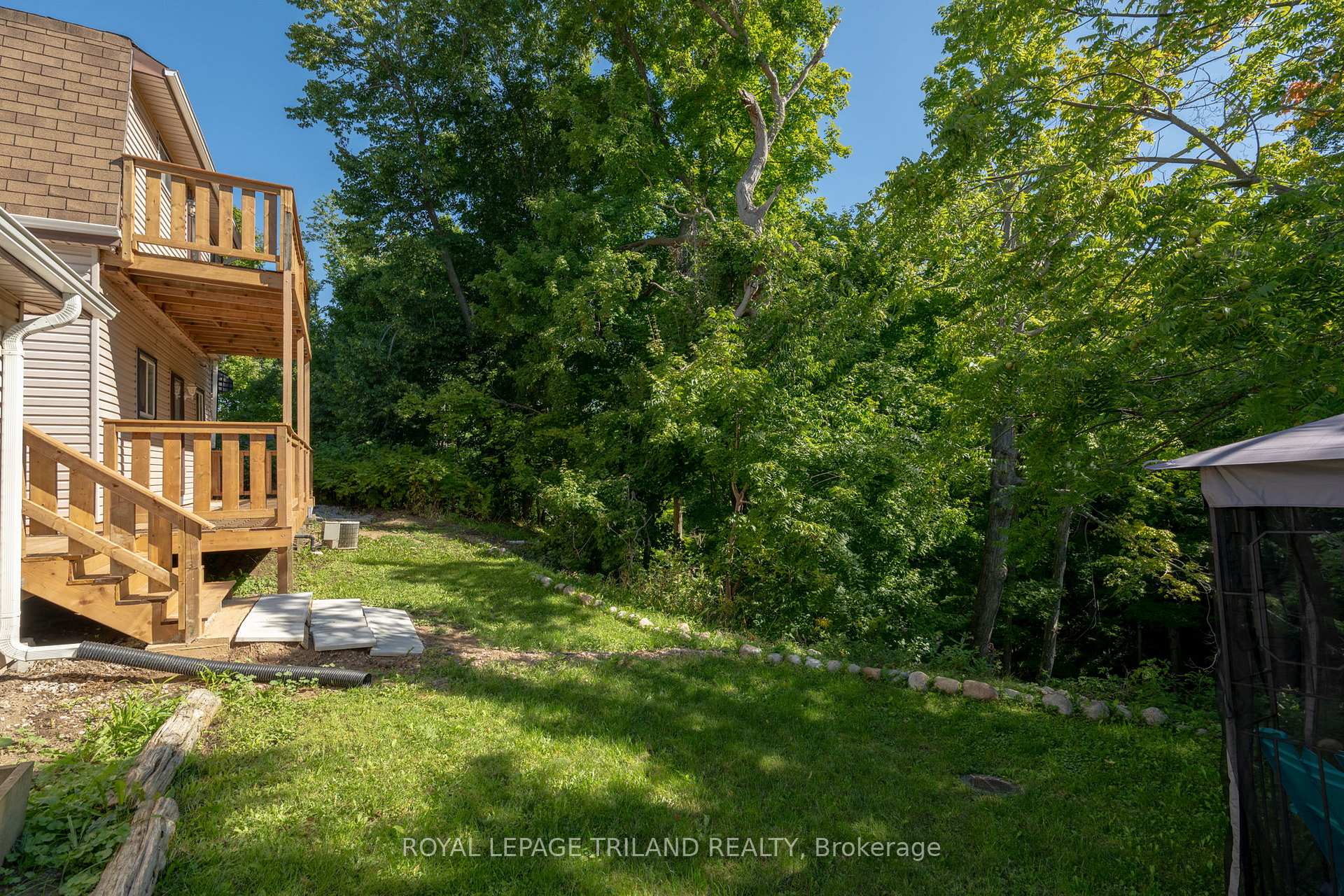 Photo 32 of 403 Tower Heights Drive, Central Elgin, Port Stanley — HOMEH