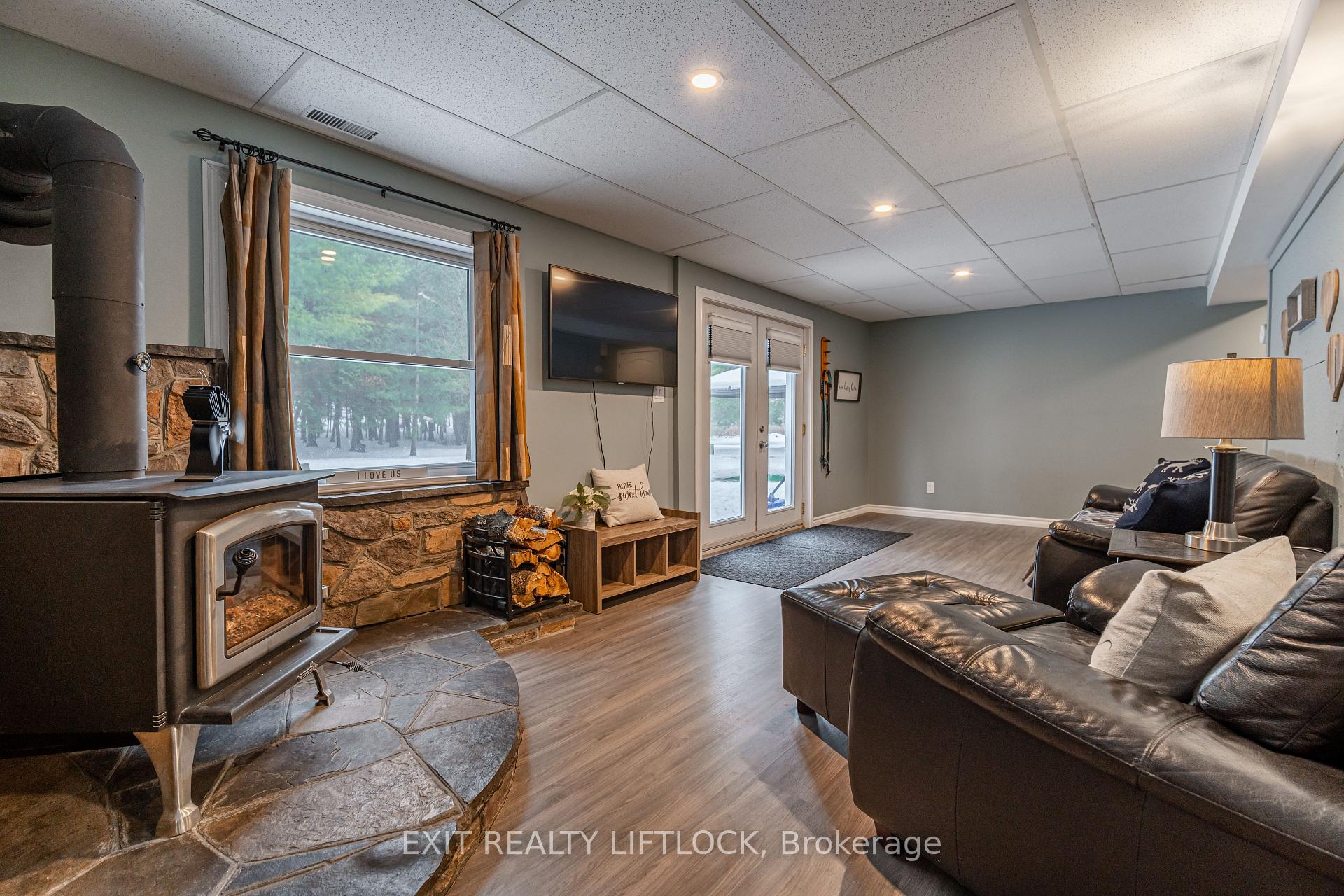 Photo 18 of 677 Golf Course Road, Douro-Dummer — HOMEH