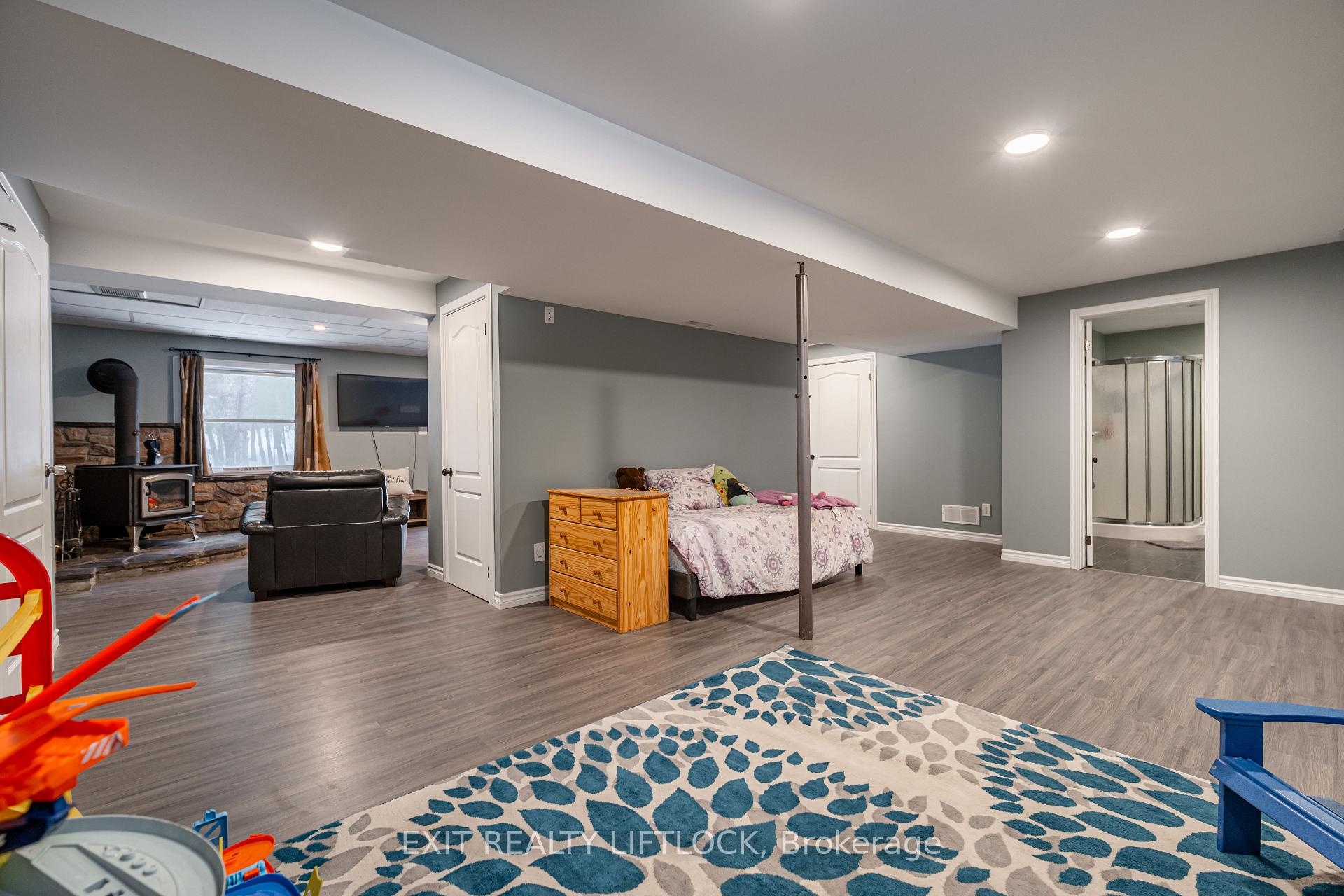 Photo 21 of 677 Golf Course Road, Douro-Dummer — HOMEH