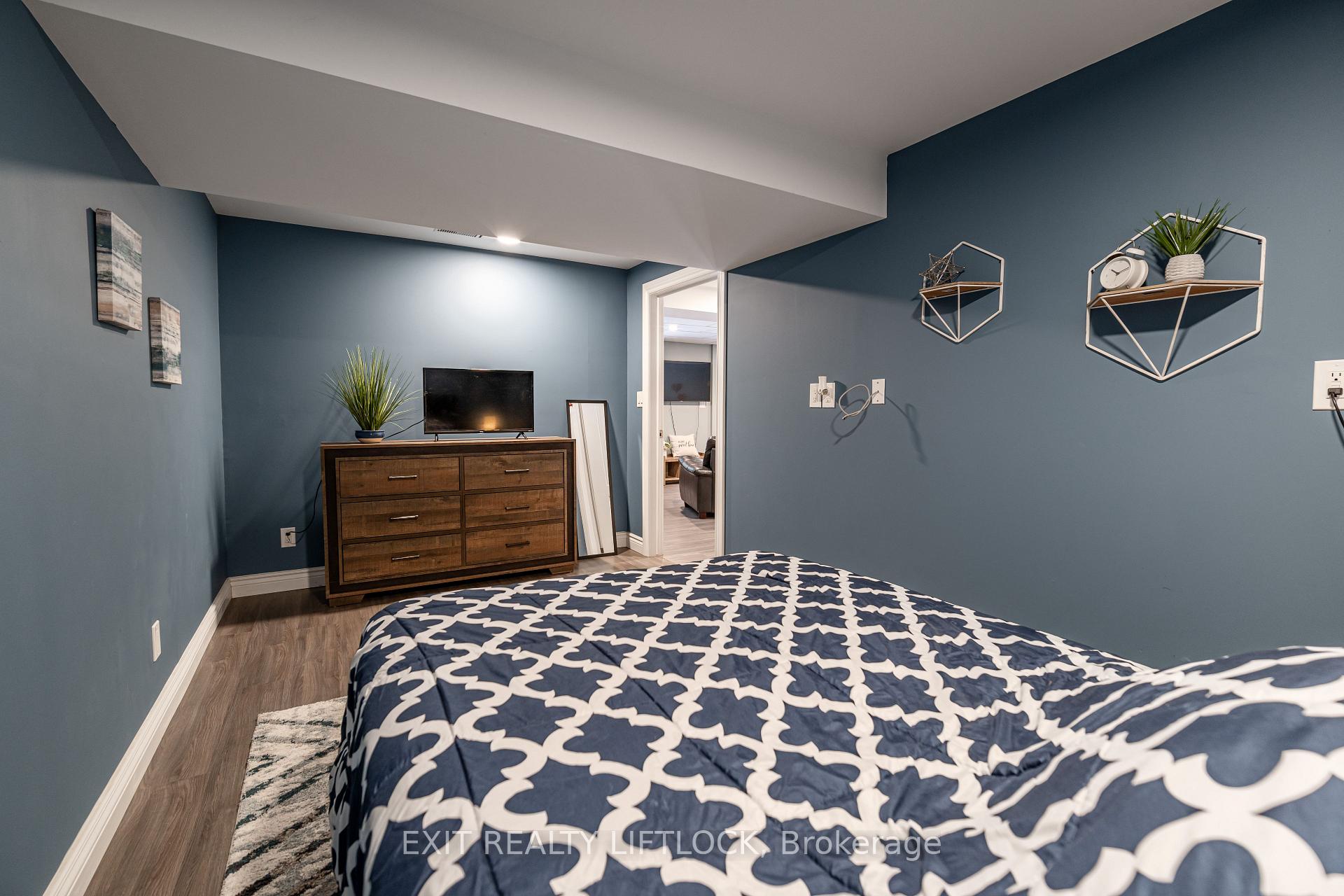 Photo 24 of 677 Golf Course Road, Douro-Dummer — HOMEH