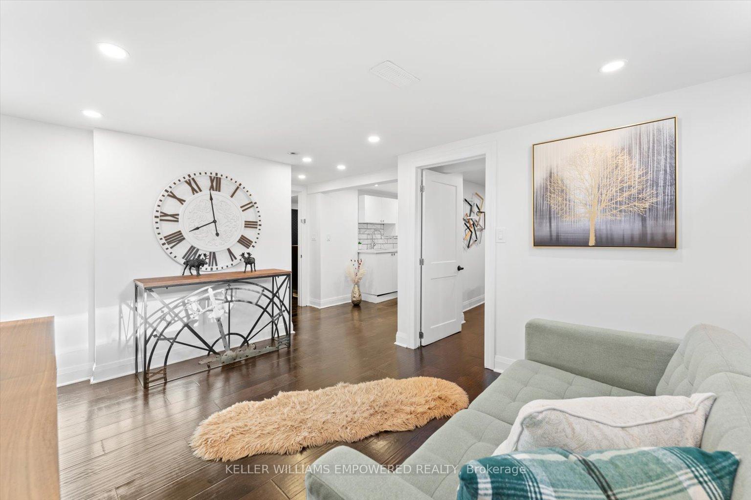 Photo 9 of Unit (Lower 2), 65 Murray Drive, Aurora, Aurora Highlands — HOMEH