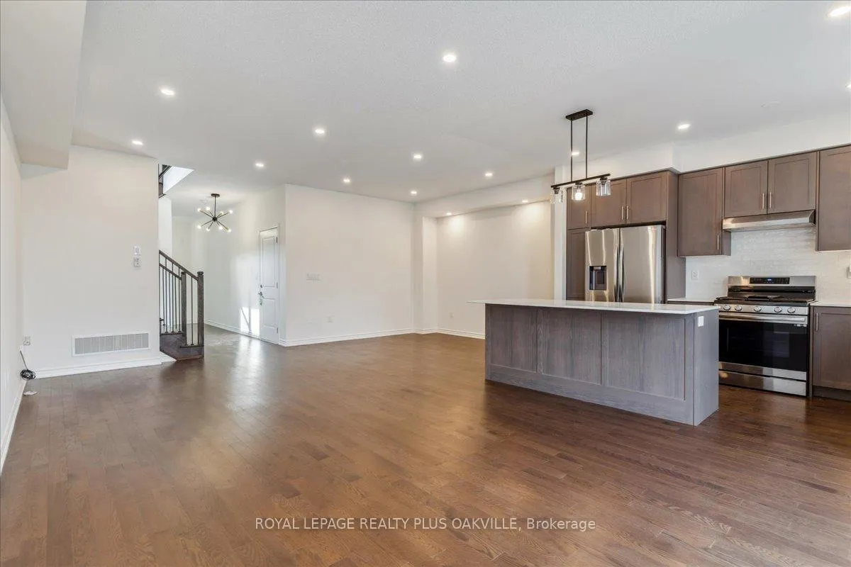 Photo 9 of 442 Bergamot Avenue, Milton, Walker — HOMEH