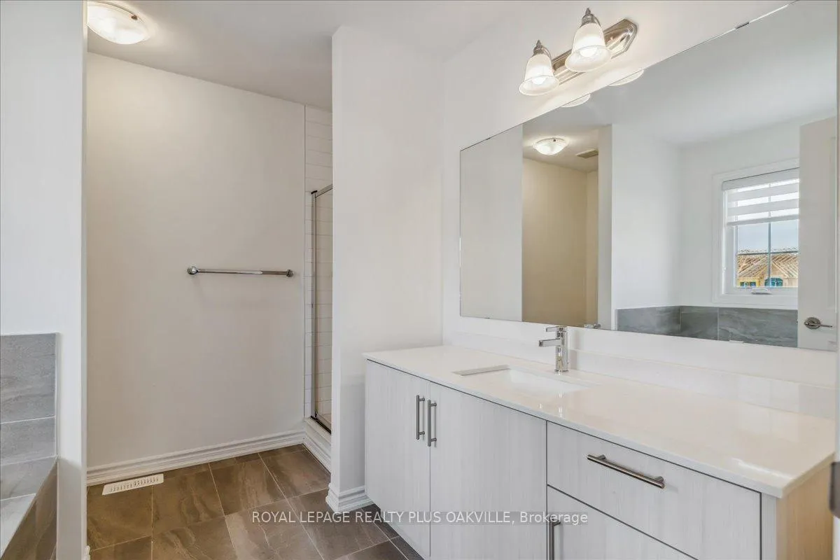 Photo 20 of 442 Bergamot Avenue, Milton, Walker — HOMEH