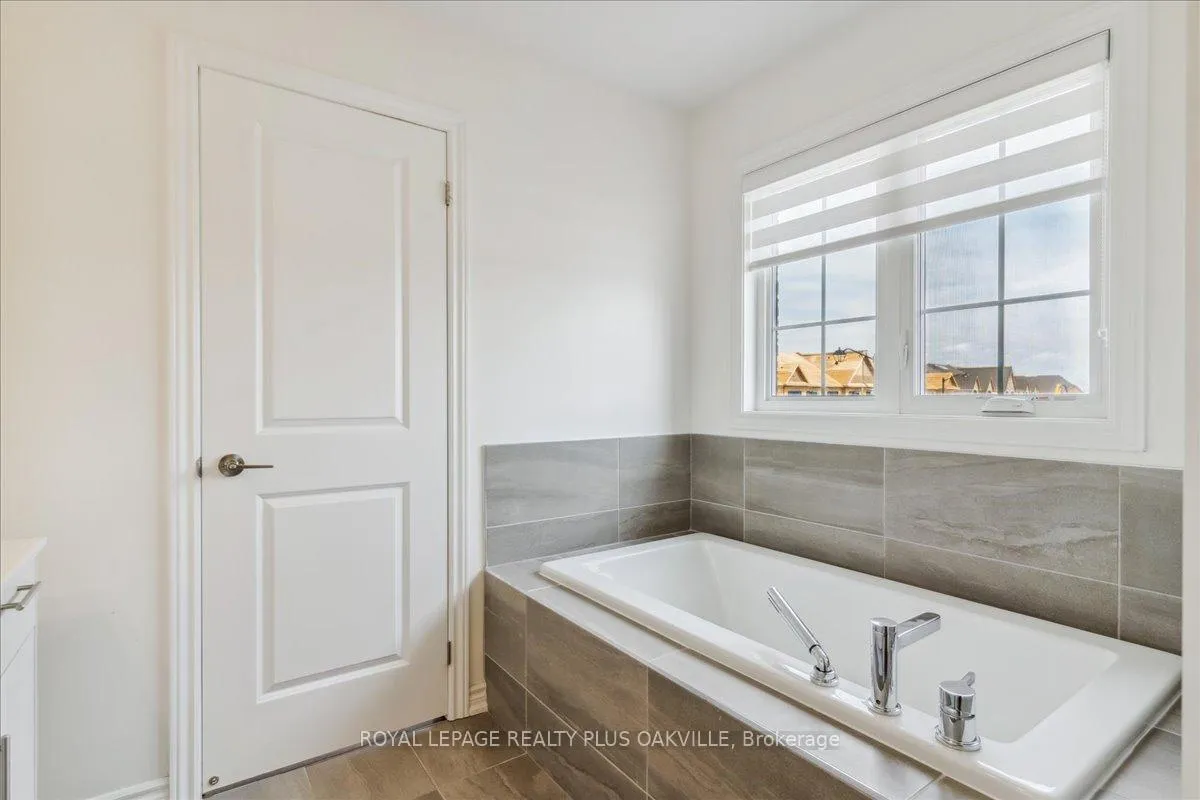 Photo 21 of 442 Bergamot Avenue, Milton, Walker — HOMEH