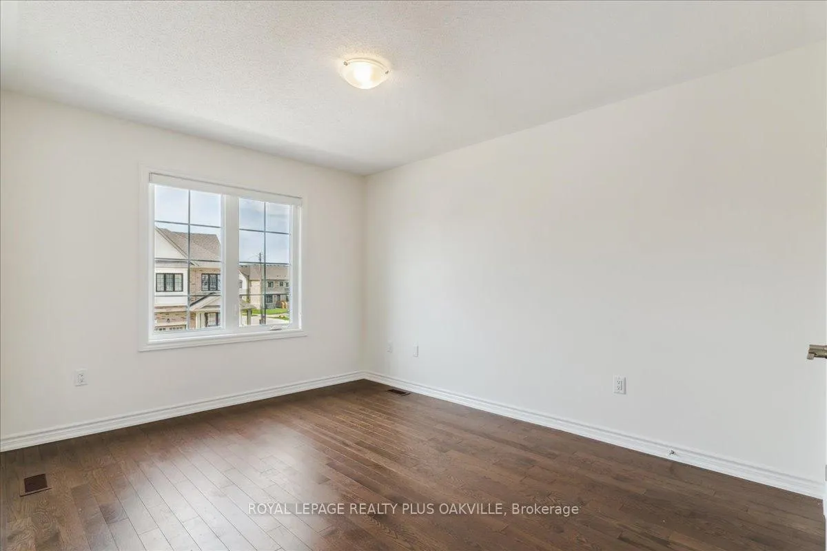 Photo 30 of 442 Bergamot Avenue, Milton, Walker — HOMEH
