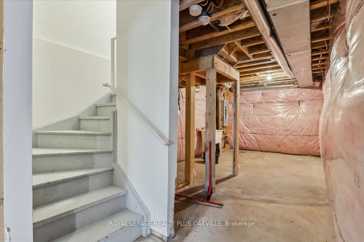 Photo 38 of 442 Bergamot Avenue, Milton, Walker — HOMEH