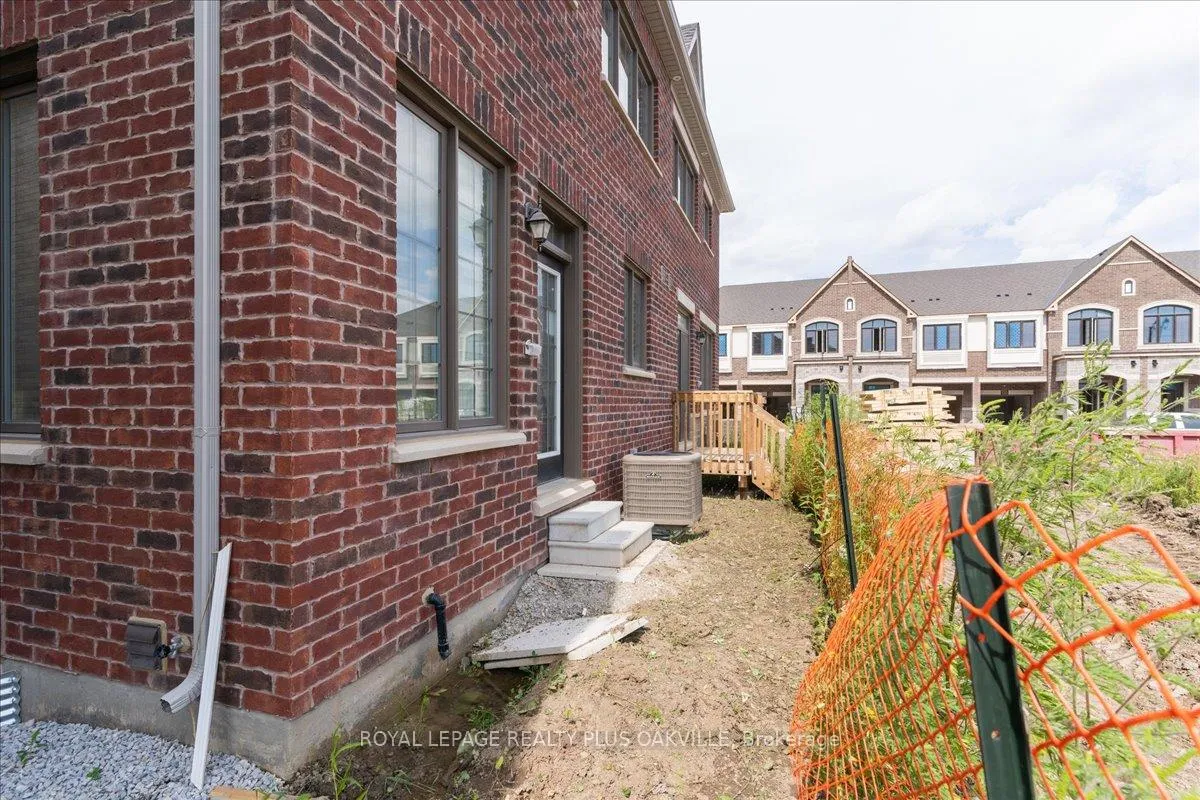 Photo 42 of 442 Bergamot Avenue, Milton, Walker — HOMEH