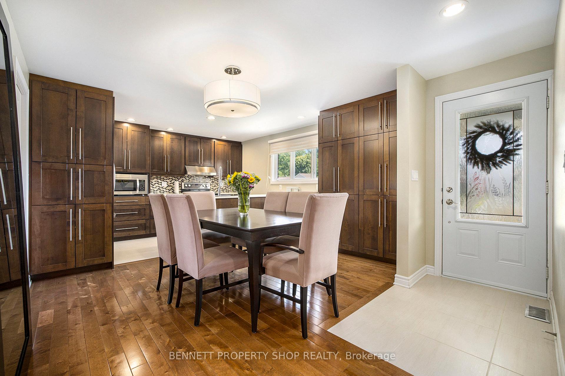 Photo 5 of 1476 Maxime Street, Ottawa, Pineview — HOMEH