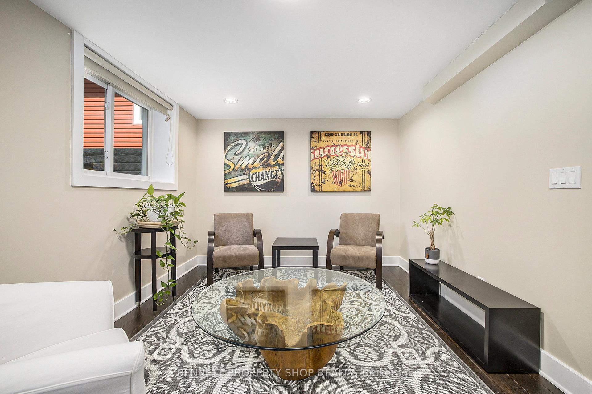 Photo 16 of 1476 Maxime Street, Ottawa, Pineview — HOMEH