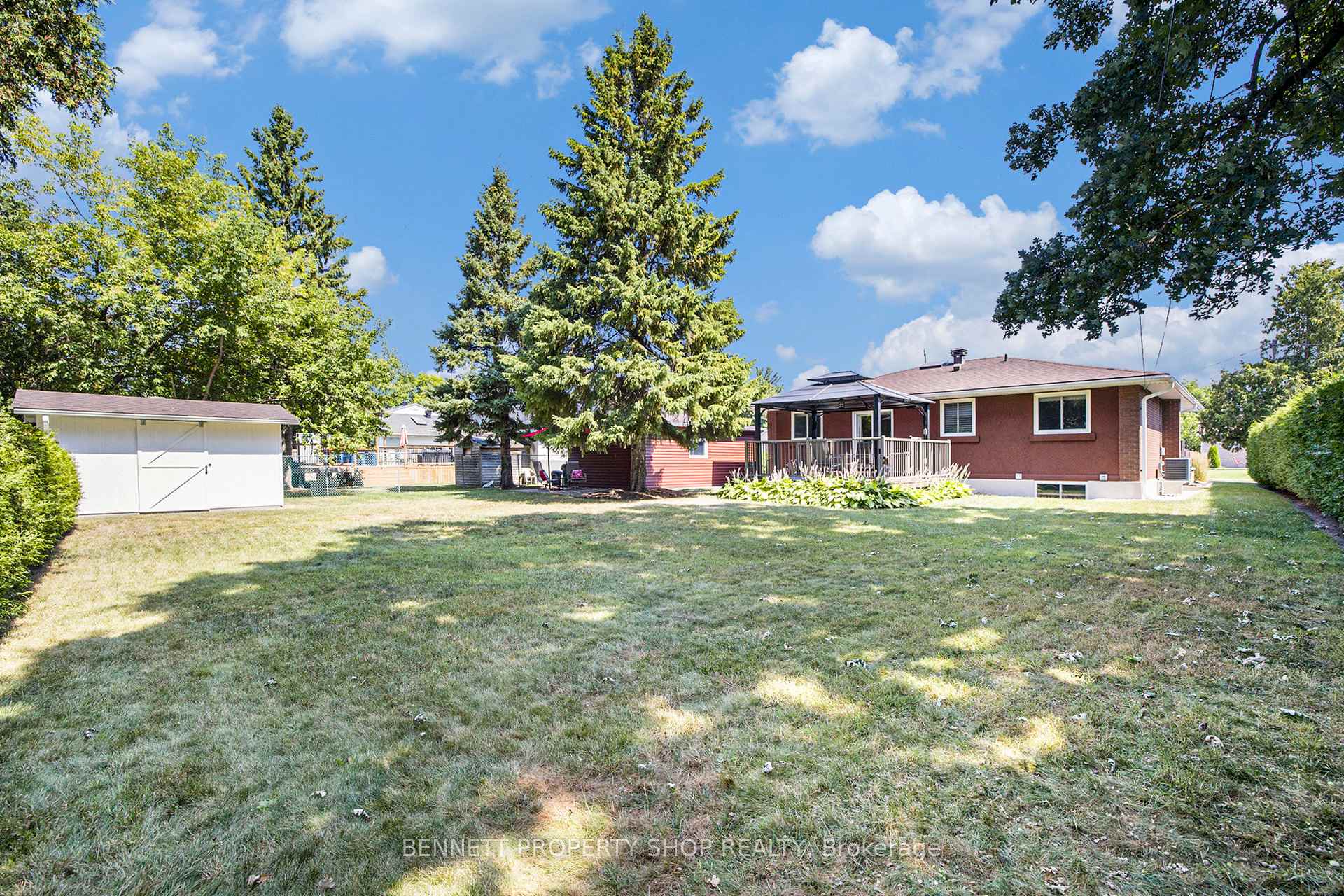 Photo 26 of 1476 Maxime Street, Ottawa, Pineview — HOMEH