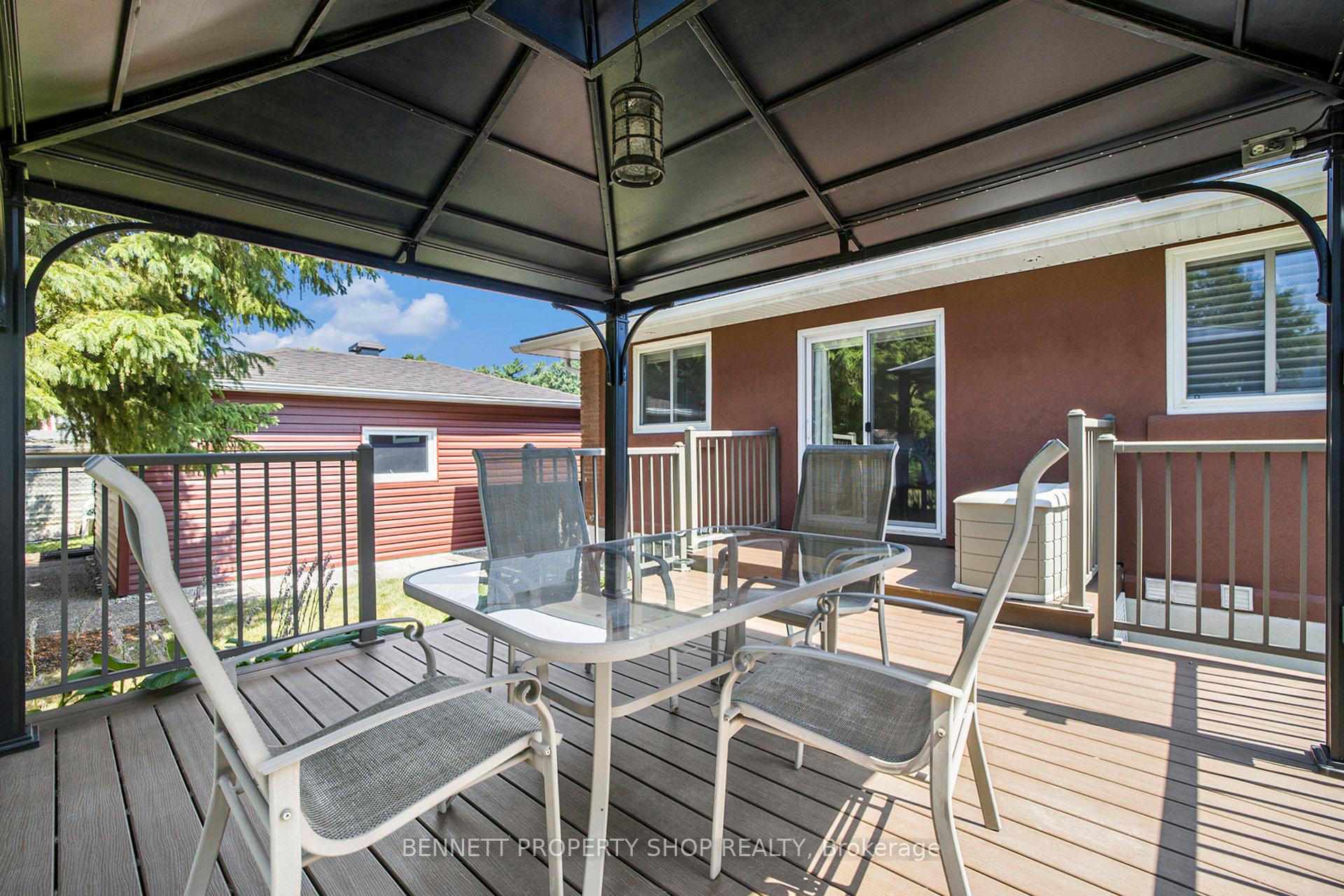 Photo 25 of 1476 Maxime Street, Ottawa, Pineview — HOMEH