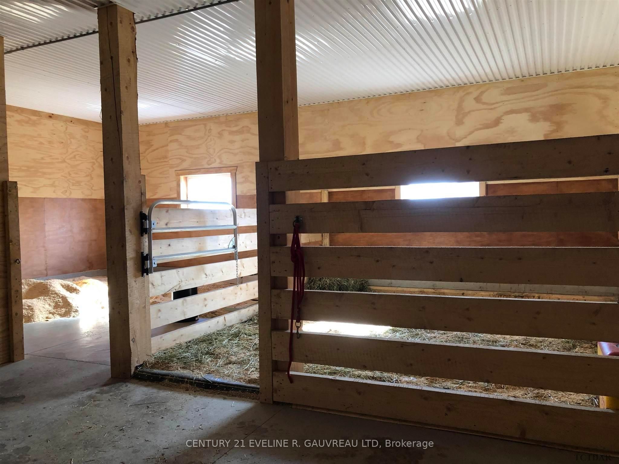 Photo 49 of 335147 11 N, Englehart, Central Timiskaming — HOMEH