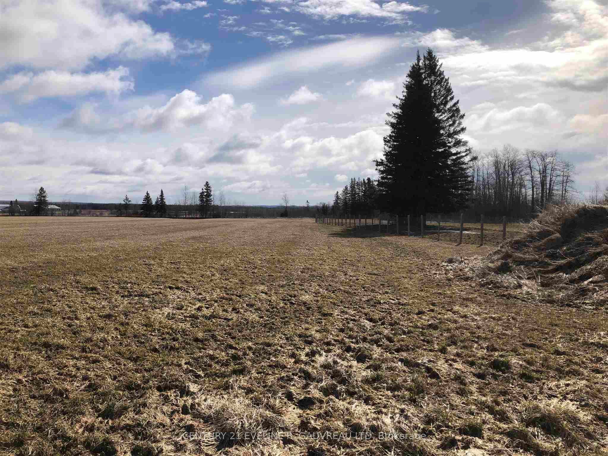 Photo 61 of 335147 11 N, Englehart, Central Timiskaming — HOMEH